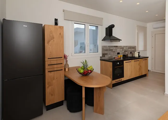 Aristotle Lejlighed Adamantas