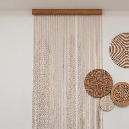 Aristotle Apartamento *